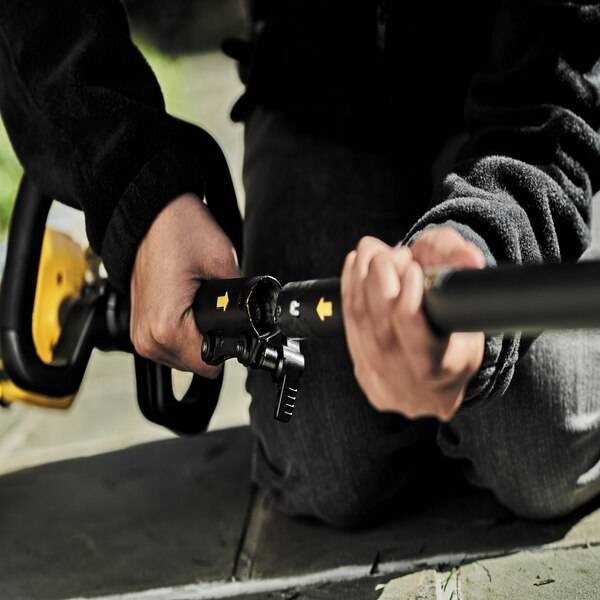 DEWALT DCMASBC1N-XJ 54V XR kosa do zarośli