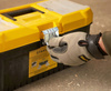 Skrzynka narzędziowa Stanley STST75785-1 ESSENTIAL 16" z metalową klamrą