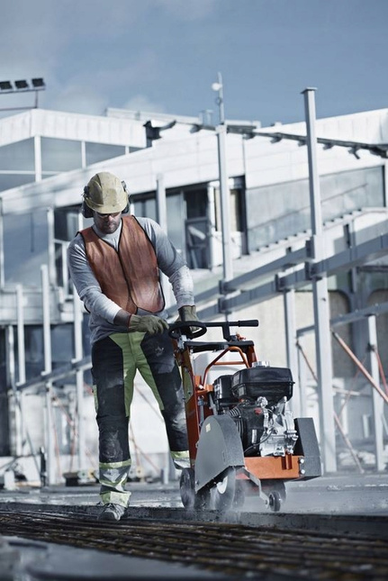 Zestaw piła jezdna Przecinarka do betonu Husqvarna FS400LV+ tarcza gratis