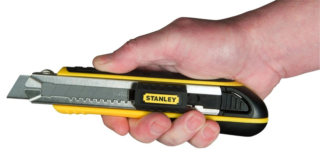 NOŻYK NÓŻ WYSUWANE OSTRZE ŁAMANE STANLEY FATMAX 18 mm 0-10-481