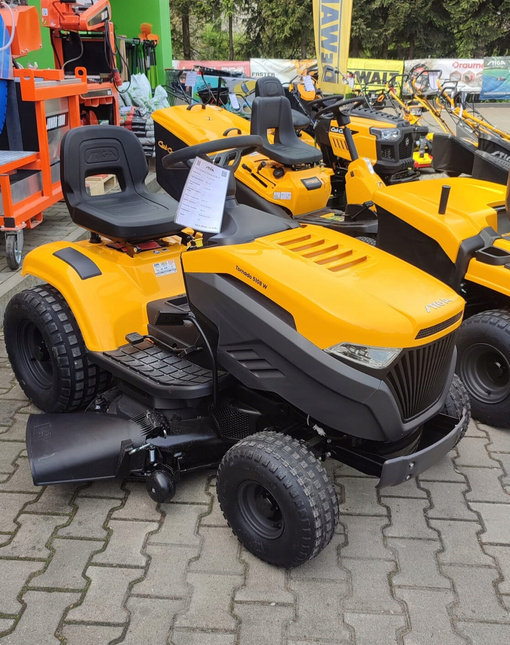 STIGA Traktor ogrodowy Tornado 5108 W