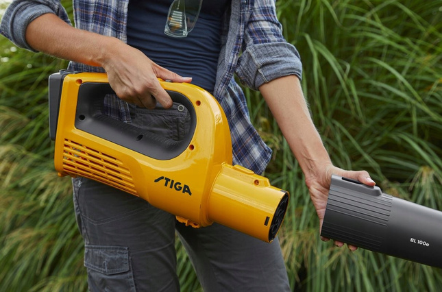 STIGA BL 100e Dmuchawa akumulatorowa 4Ah aku+ ład