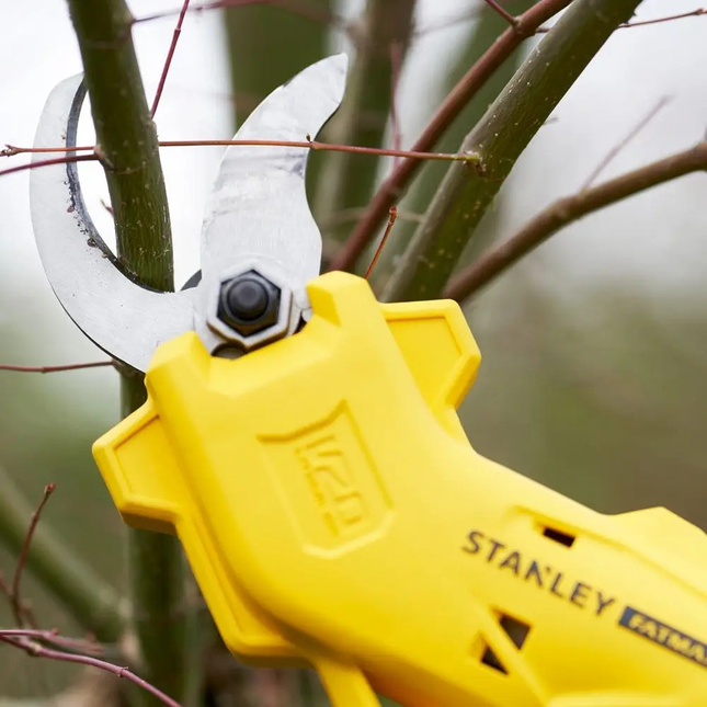STANLEY SFM V20 18V sekator SFMCPP32B-XJ