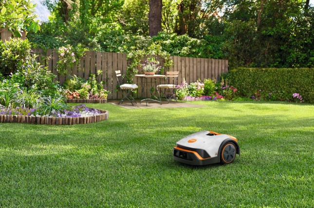 Automatyczny Robot koszący STIHL iMOW 4 IA02 011 1436 bluetooth 1000 m²