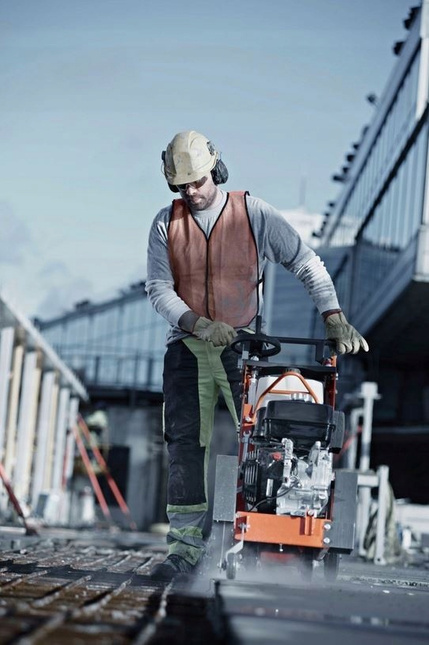 Zestaw piła jezdna Przecinarka do betonu Husqvarna FS400LV+ tarcza gratis