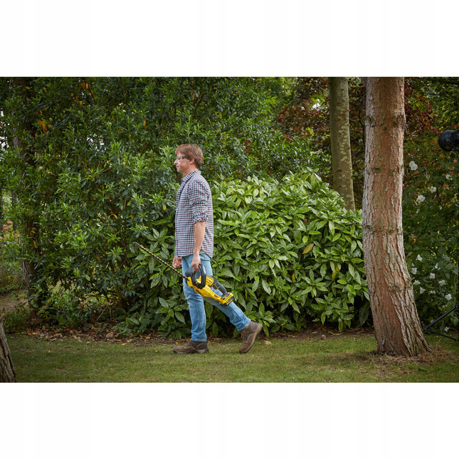 STANLEY 20V 55cm nożyce do żywopł. SFMCHT855M1-QW