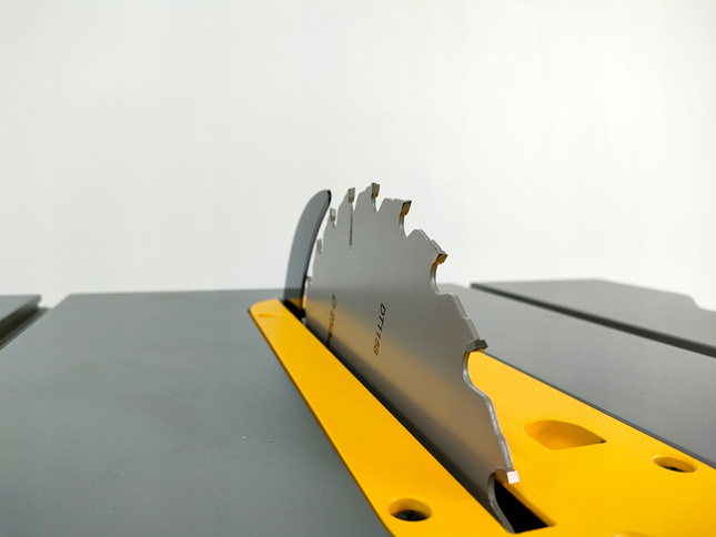 DEWALT DWE7492-QS Pilarka stołowa 250mm