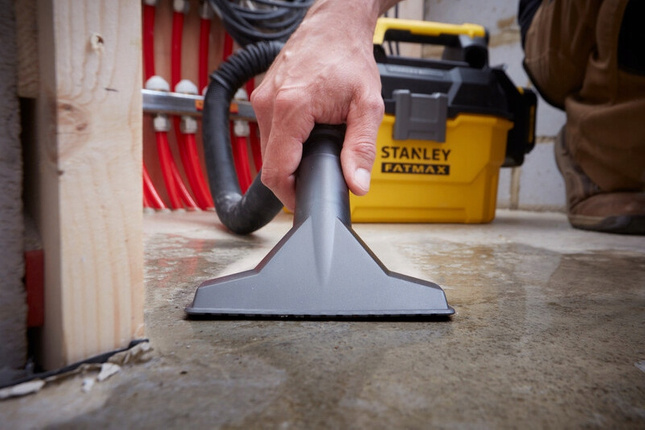STANLEY SFMCV002B-XJ odkurzacz V20 7,5L Wet/Dry Vac