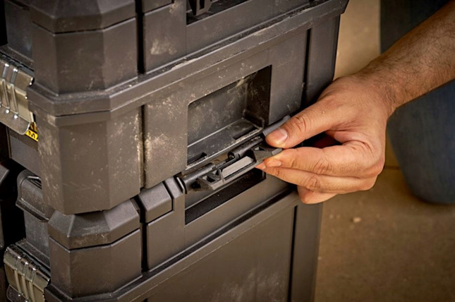 Skrzynka narzędziowa z organizerem Stanley FMST1-75796