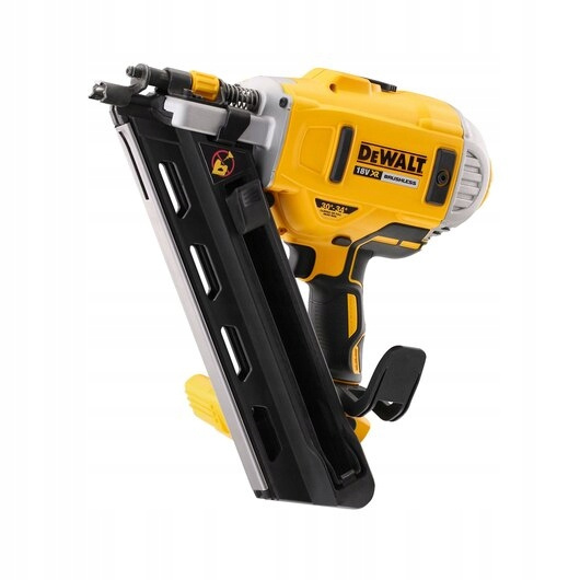 Gwoździarka DeWalt DCN692P2-QW, kufer