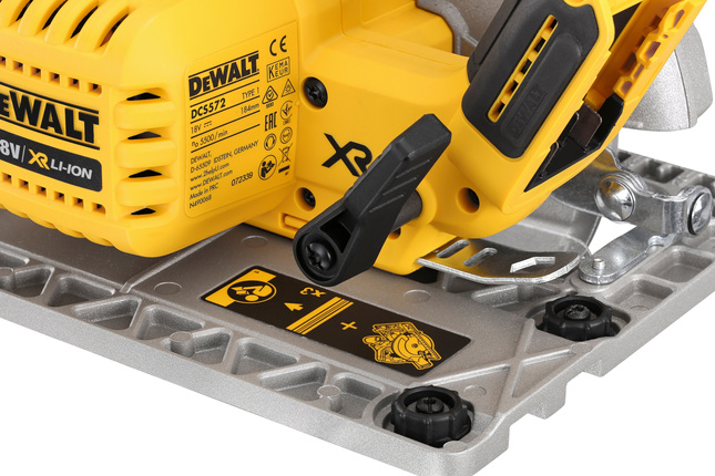 DEWALT DCS572NT-XJ 18VR pil.komp. z szyna